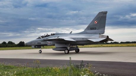 Poland Moves to Arm FA-50PL With AIM-9X