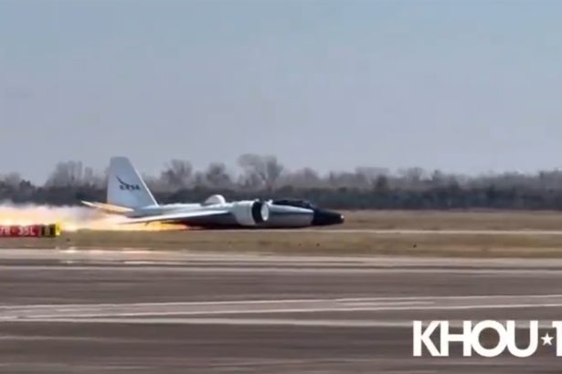 NASA WB-57 Canberra Gear Up Landing