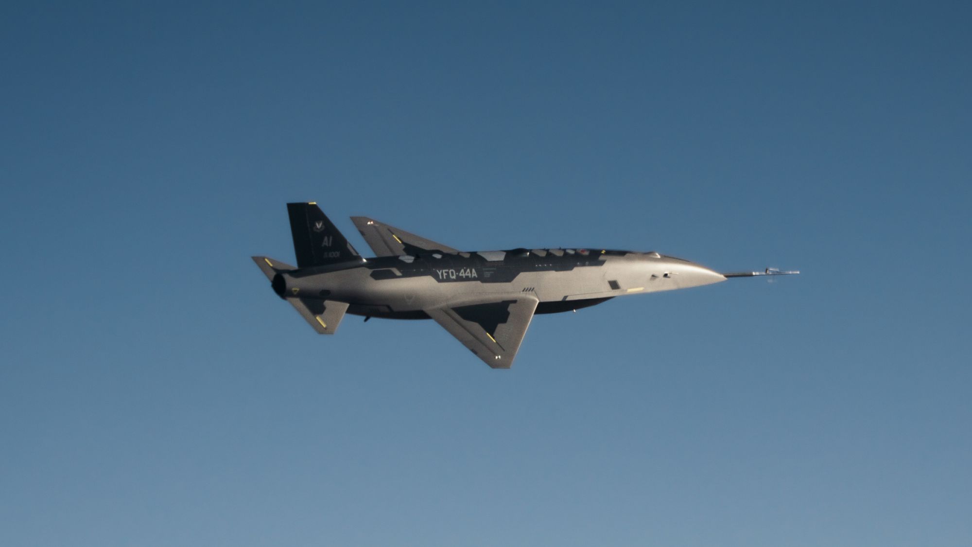 YFQ-44A CCA Tests Shield AI’s Hivemind and Anduril’s Lattice AIs During Single Flight