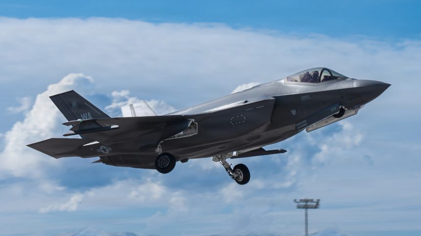 F-35 Crashes in Nevada