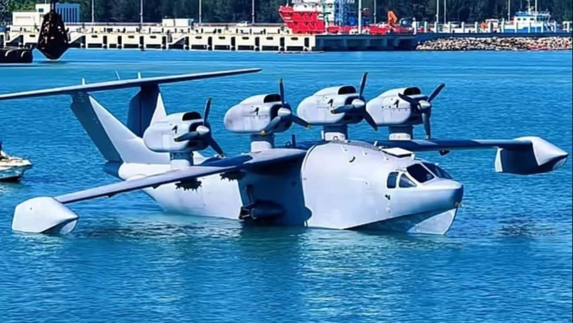 China’s ‘Bohai Sea Monster’ Ekranoplan Emerges in Clearest Images Yet