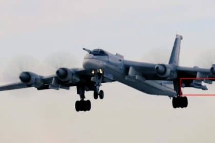 Tu-95MS rare flight with Kh-101 cruise missile