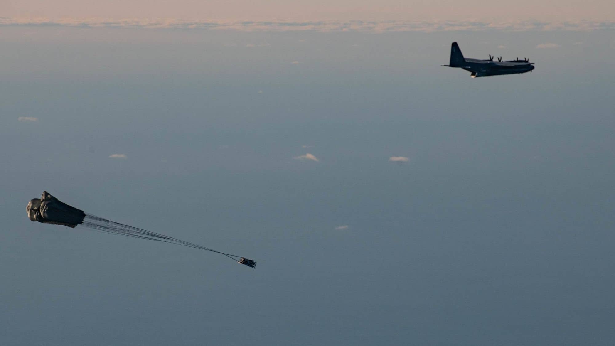 U.S. Air Force Plans to Deploy Cruise Missiles from Cargo Aircraft by 2027