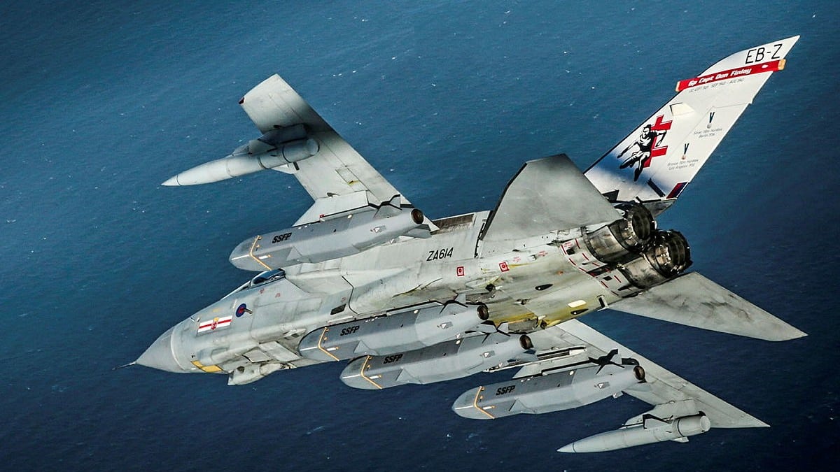Ukraine Receives Storm Shadow Production License from UK in Exchange for Avenger AI Data