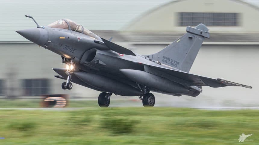French Rafales Japan