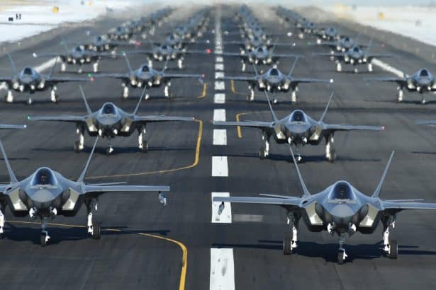 1509 Combat-Ready Jets